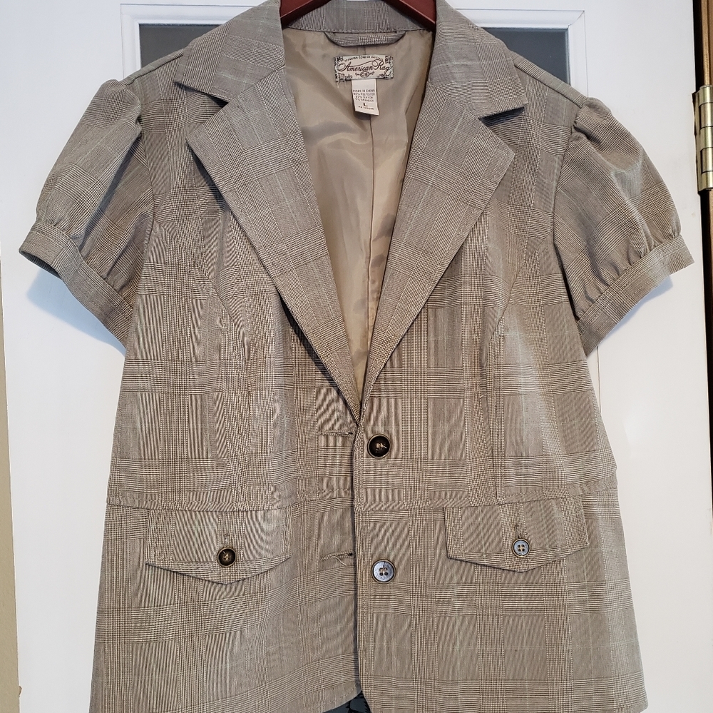 Short sleeve  blazer